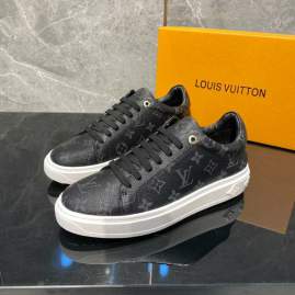 Picture of Louis Vuitton Shoes _SKULVsz38-44jyh099115153